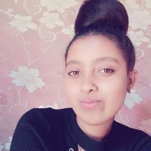 Meet your Posher, Fthi